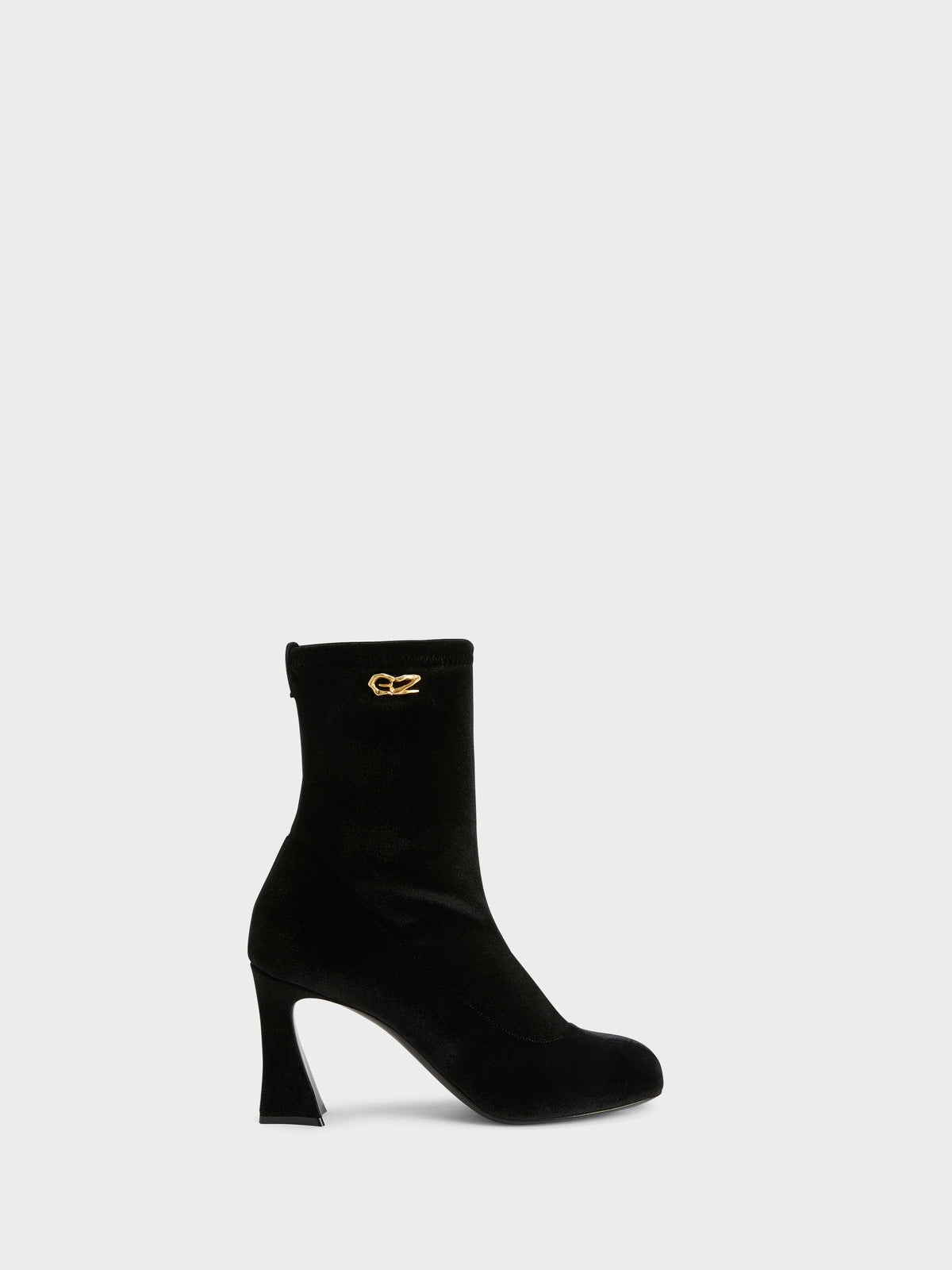 ALETHAA BOOTIE 85