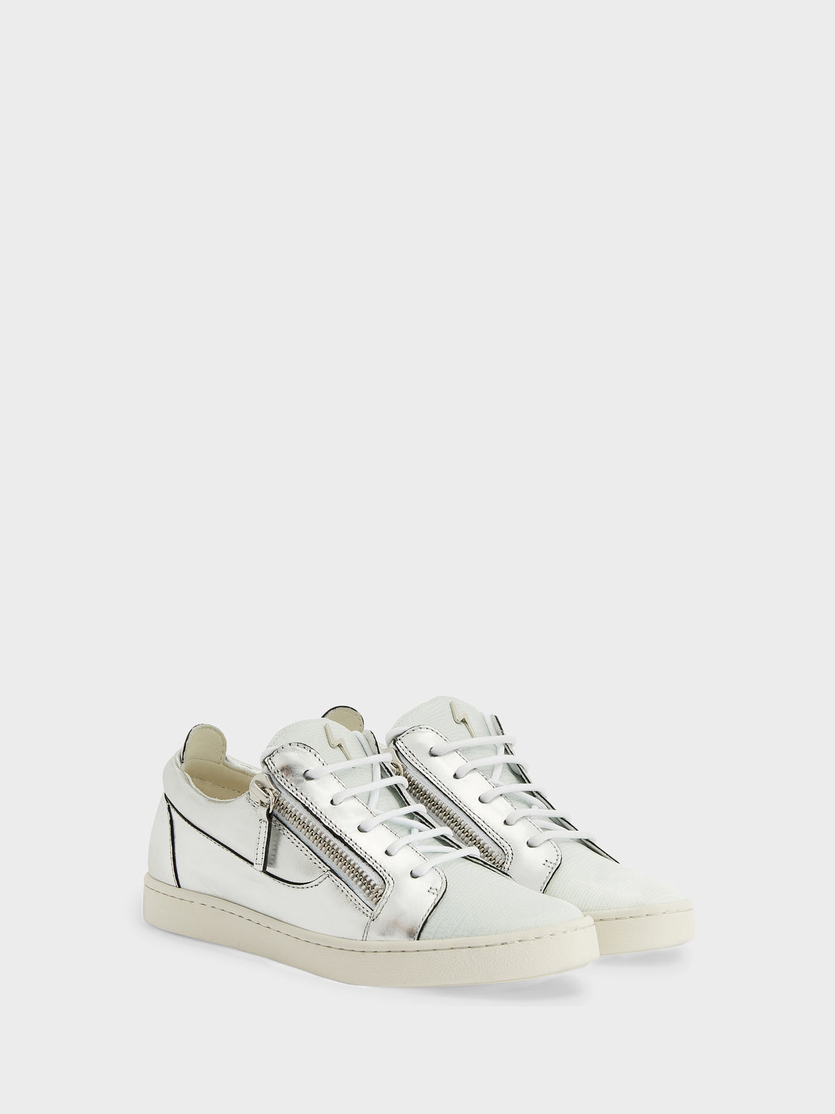 NICKI LOW TOP